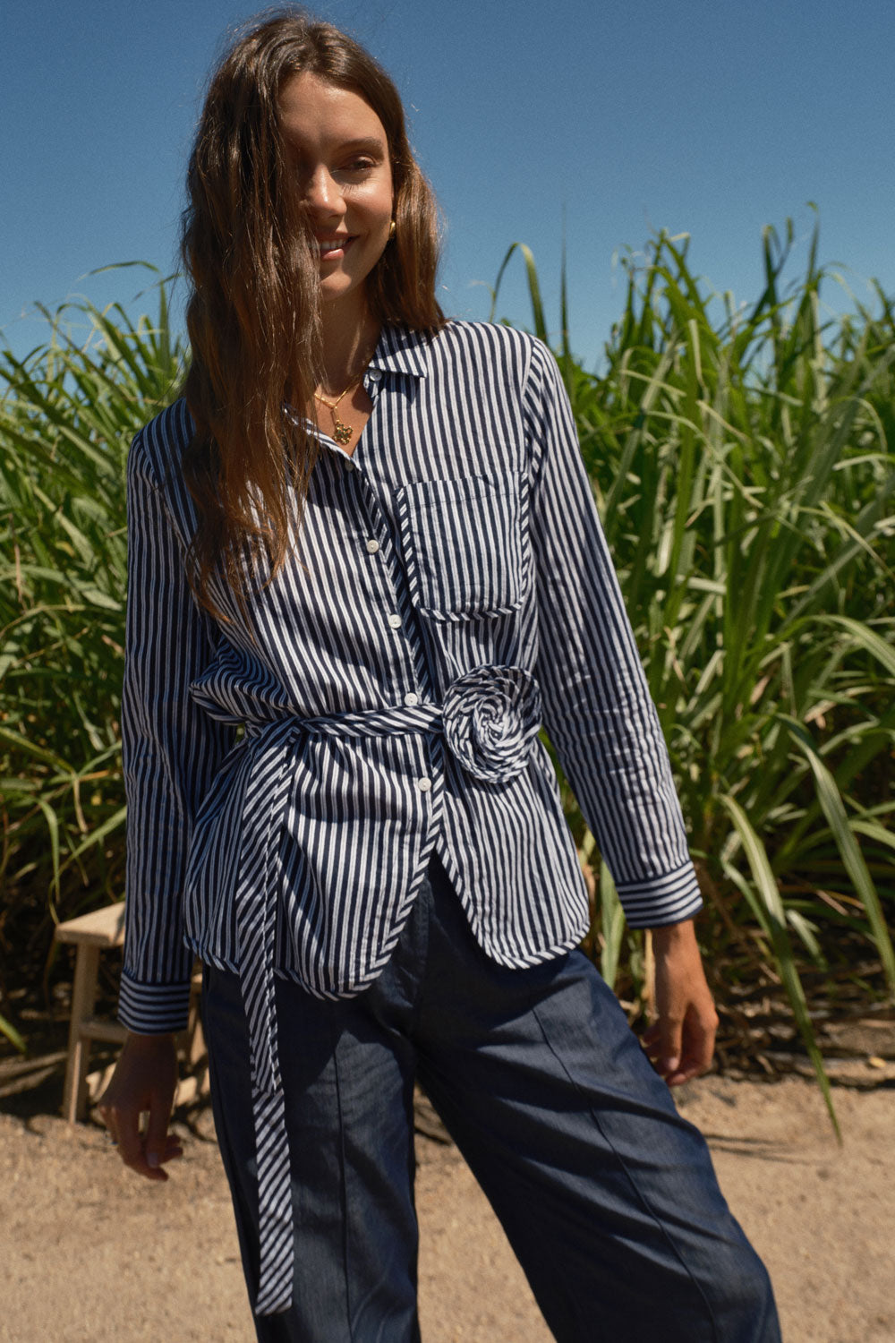 Rubyyaya Countryside Rose Top Navy