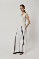 Giliann Adela Pant White