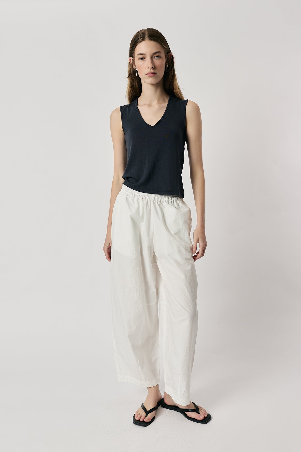 Giliann Agnes Pant White