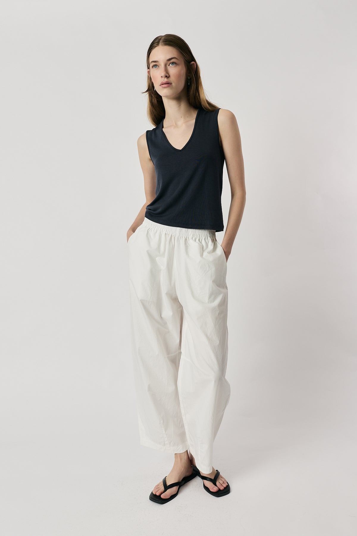 Giliann Agnes Pant White
