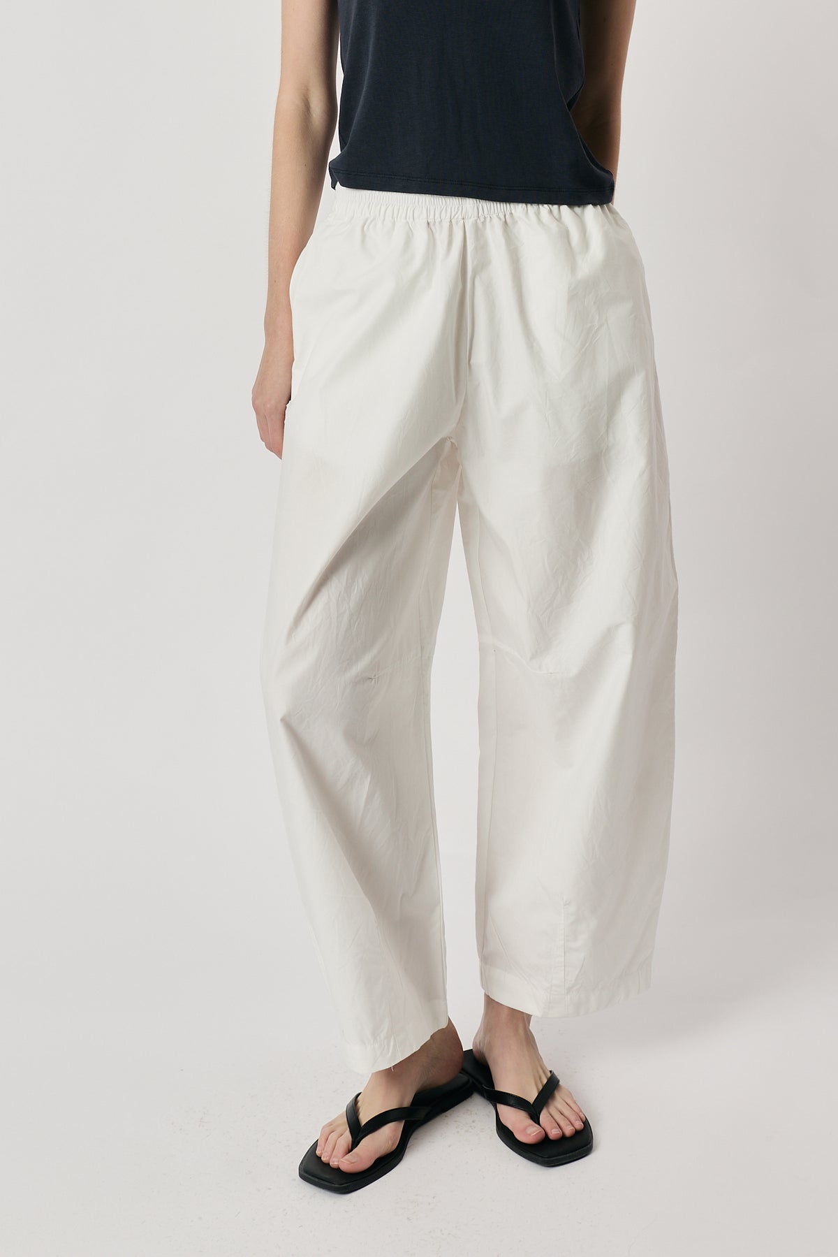 Giliann Agnes Pant White