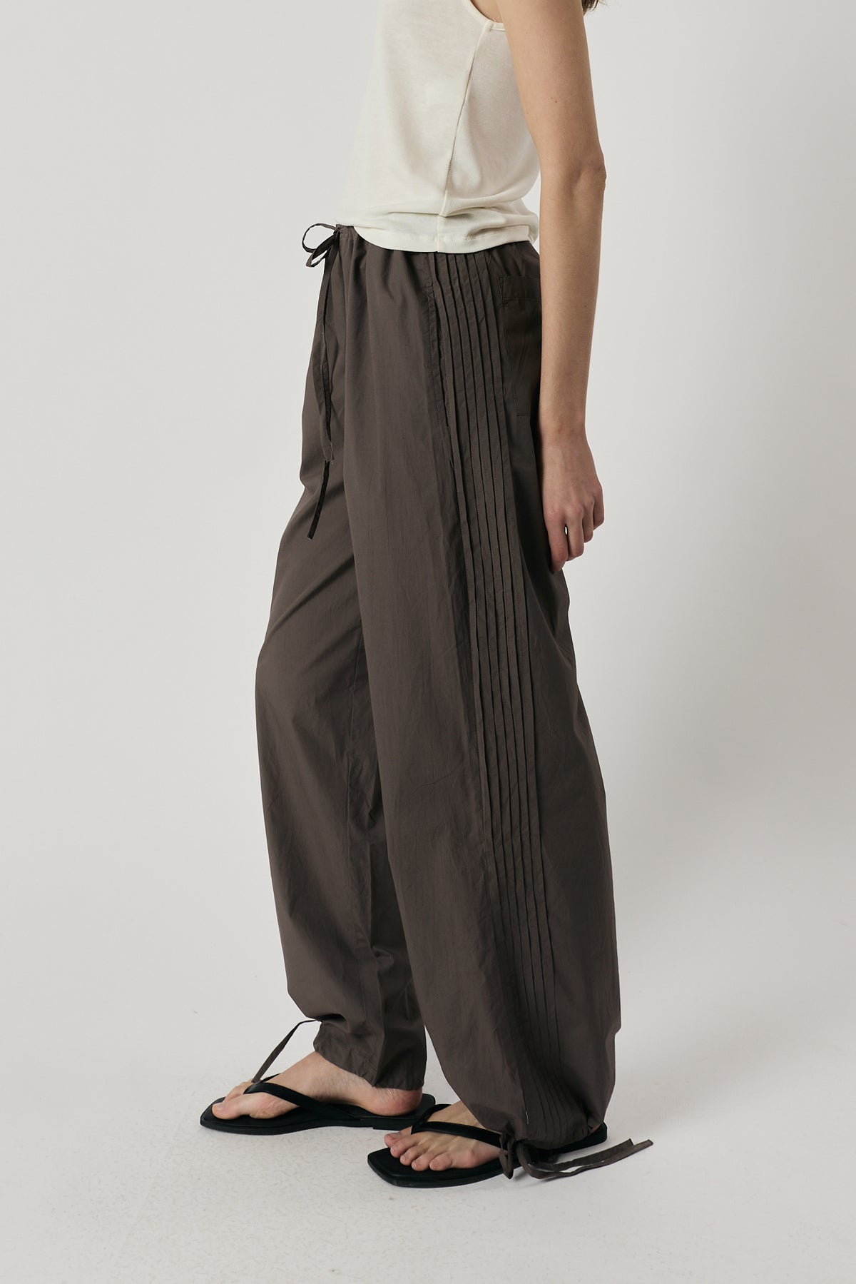 Giliann Axel Pant Charcoal