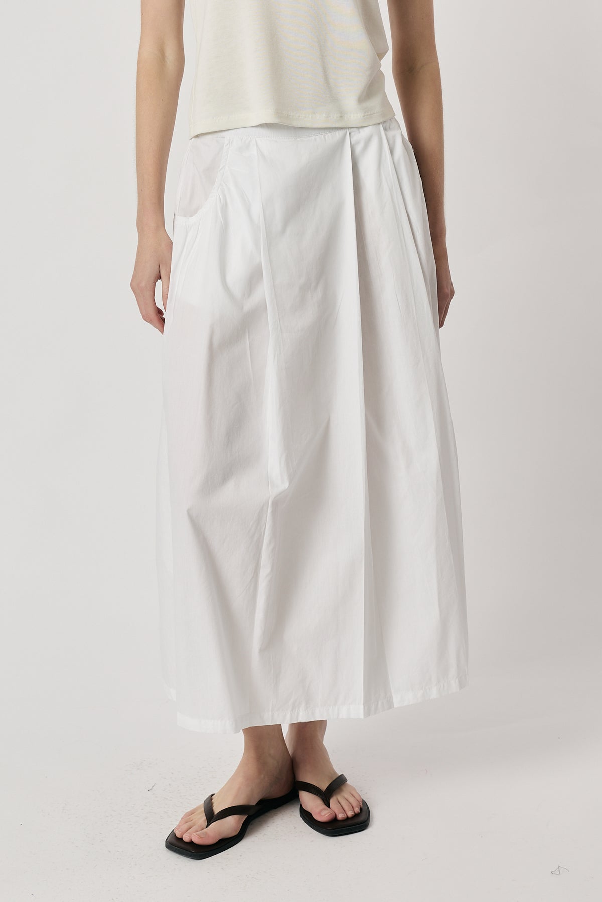 Giliann Ines Skirt White