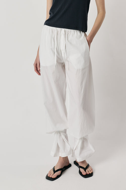 Giliann Romy Pant White