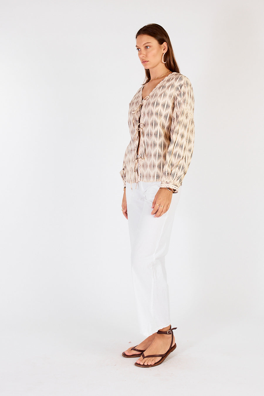 Cowgirl Surfer Mano Tie Shirt Cream