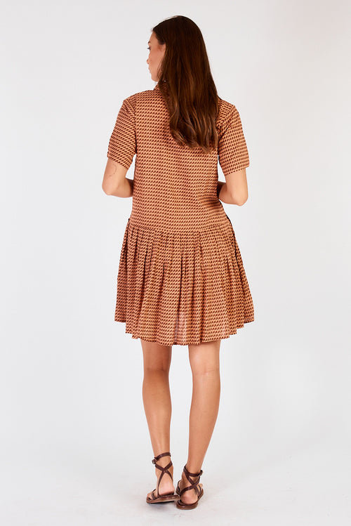 Cowgirl Surfer Torus Pleated Mini Chocolate