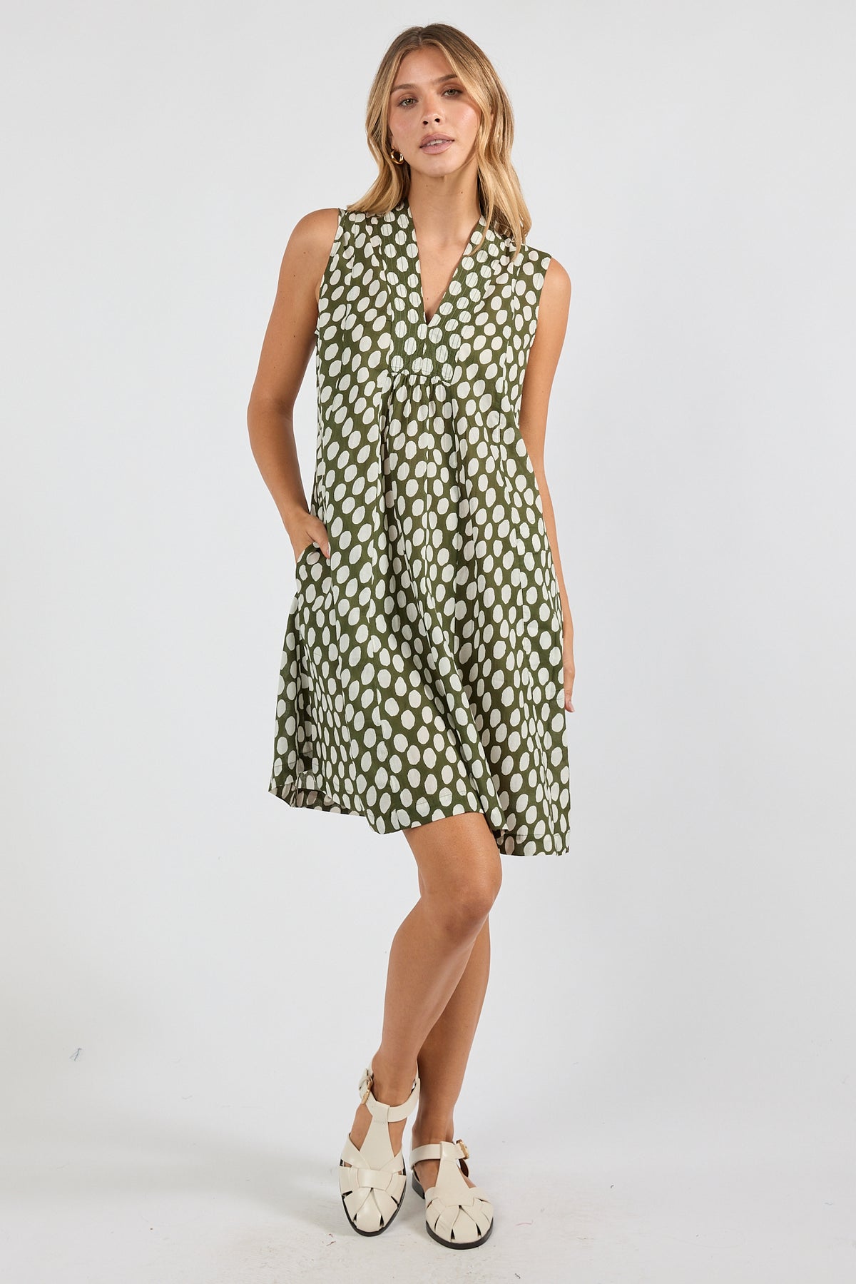 IBSA Spot On S/Less Dress Olive