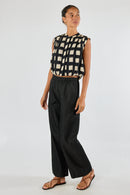 Itami Bloc S/Less Top Black