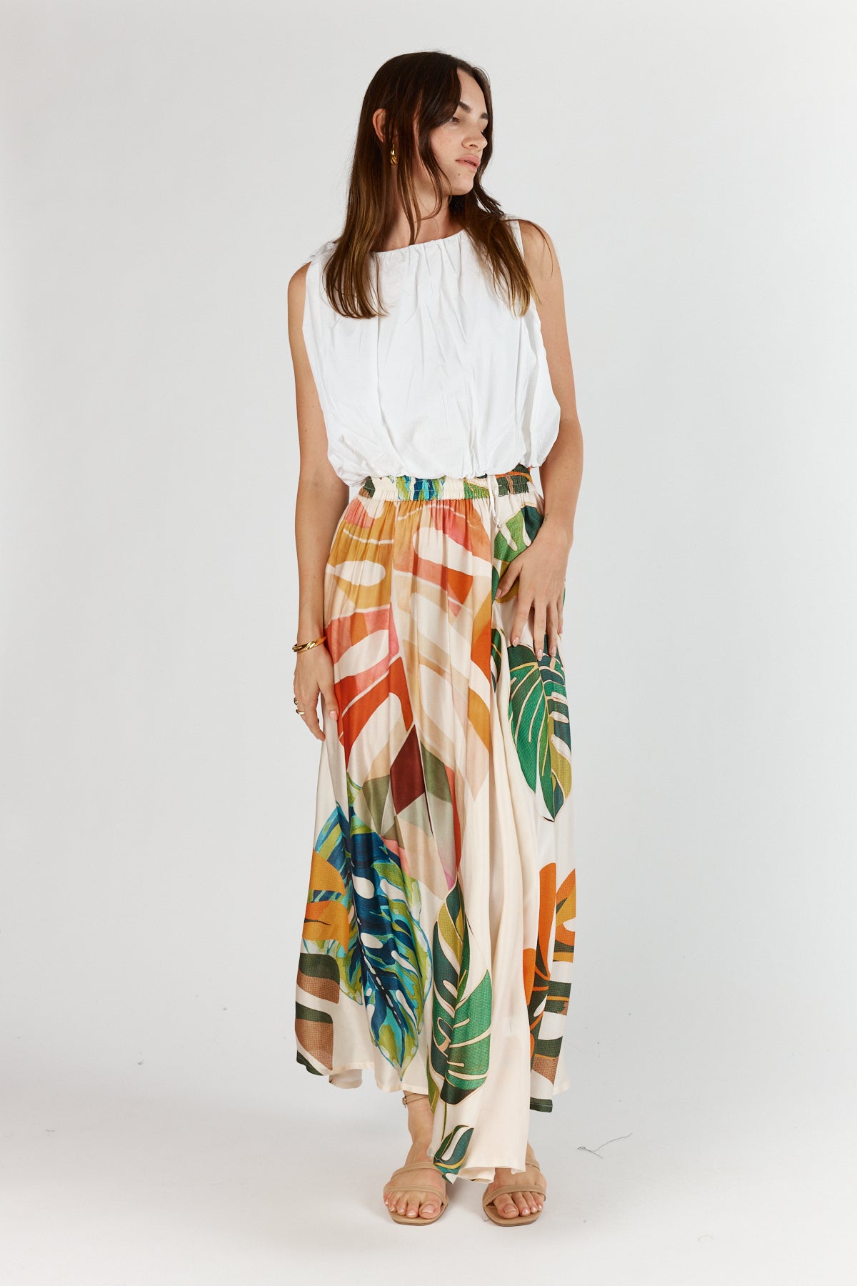 Itami Bloom Skirt White