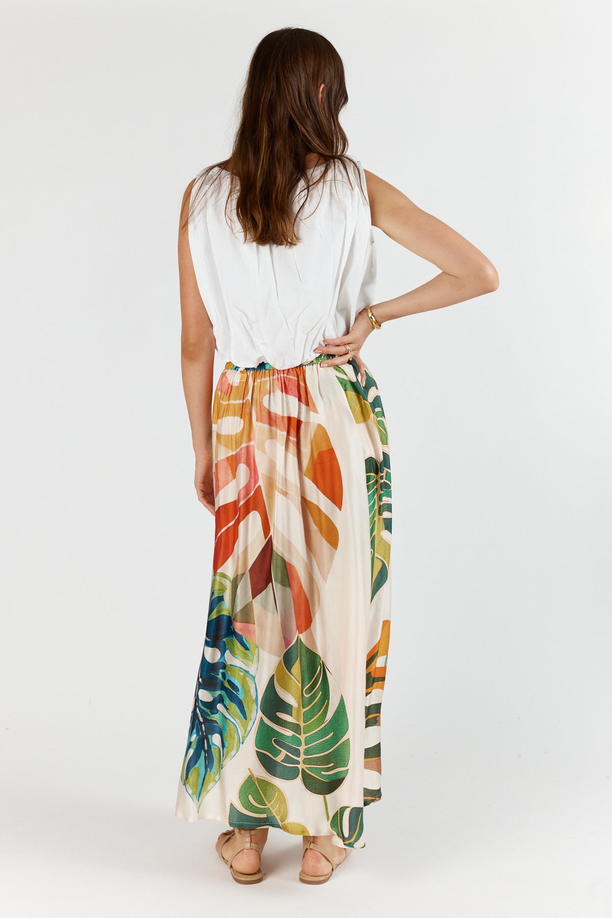 Itami Bloom Skirt White