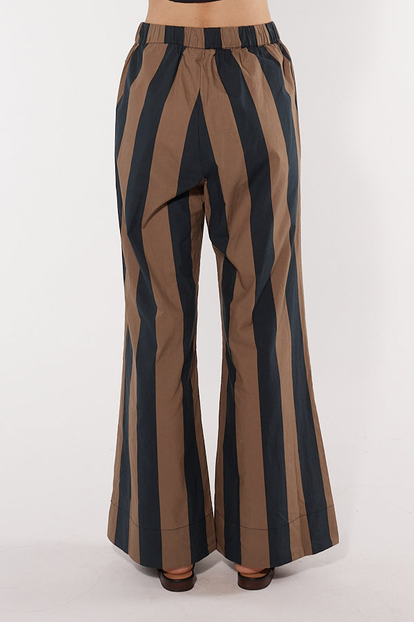 Itami Cassis Flare Brown Stripe