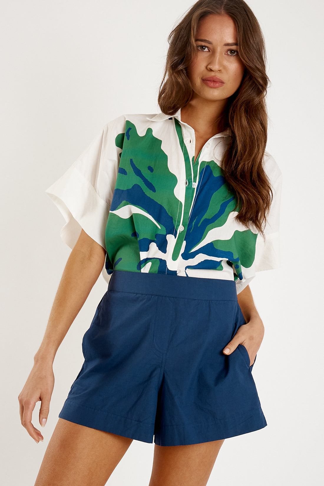 Itami Staple Short Navy