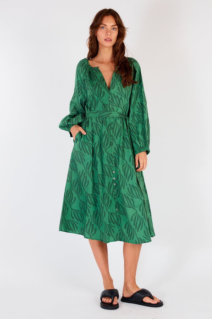 Itami Sakanto L/S Button Dress Verde Green