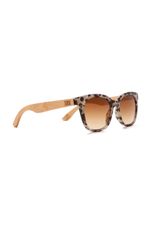 Lila Grace Ivory | Sun Readers