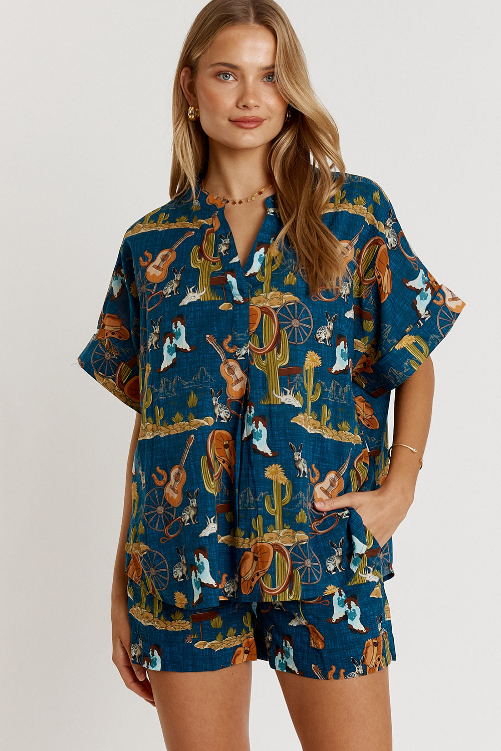 LulaLife Prairie Short Navy