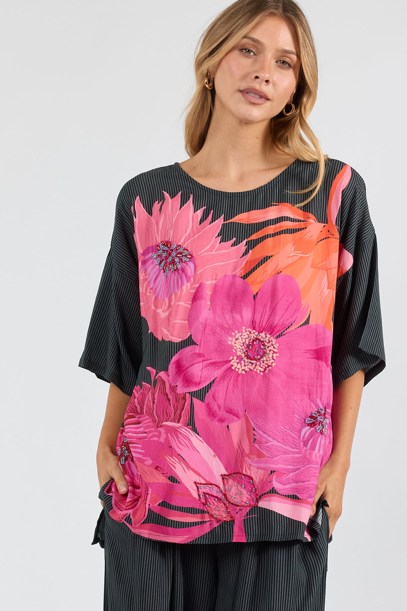PRE SALE | LulaSoul Hana Wide T Black