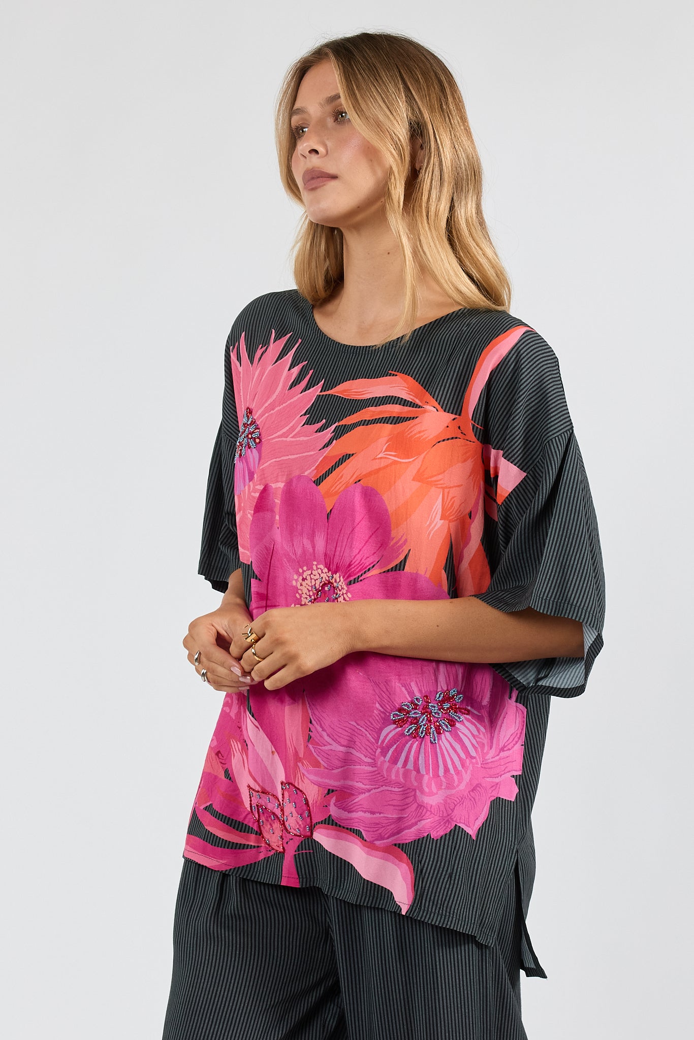 PRE SALE | LulaSoul Hana Wide T Black