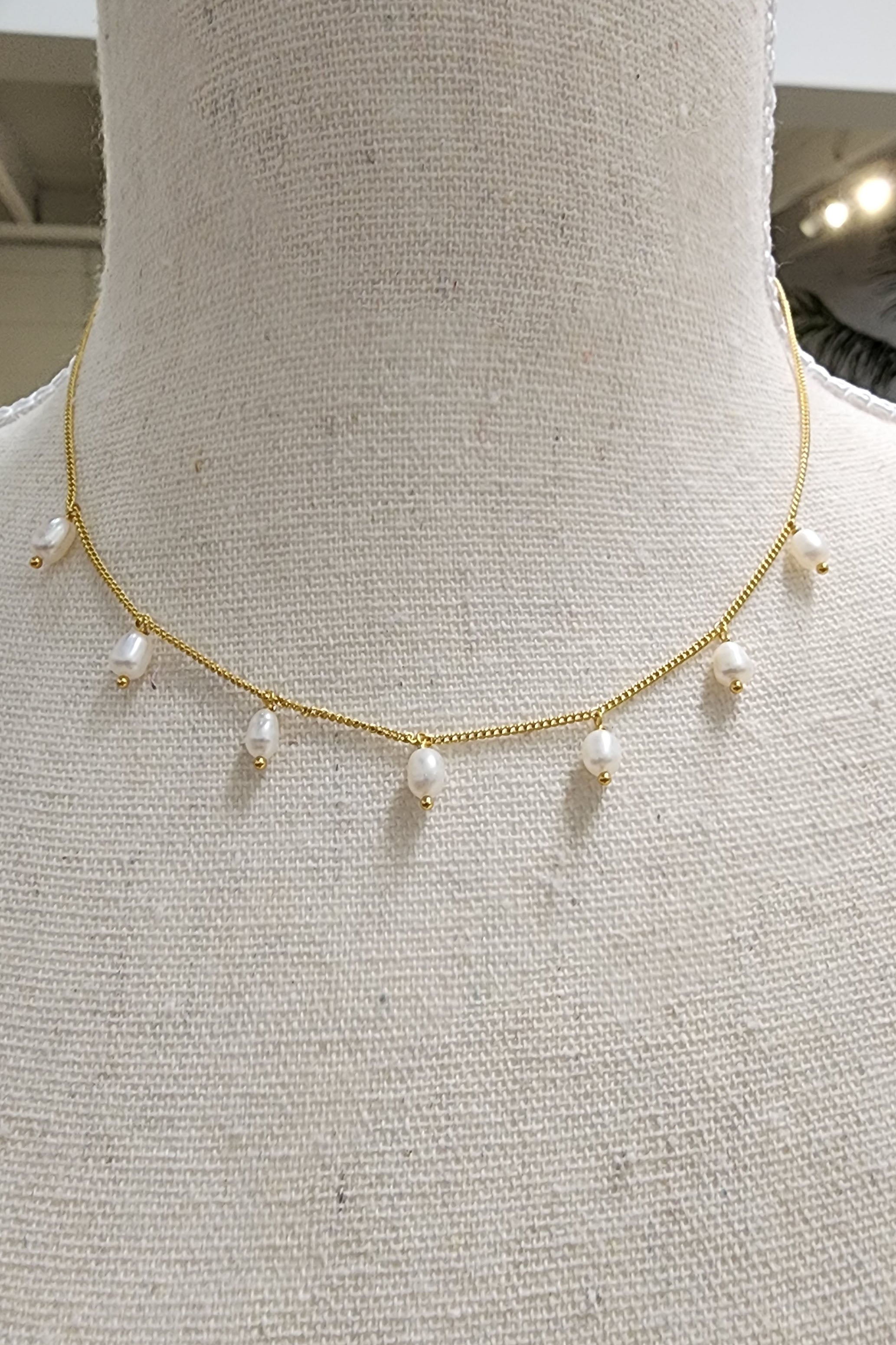 Jewel Citizen | Pearl Drop Choker Gold