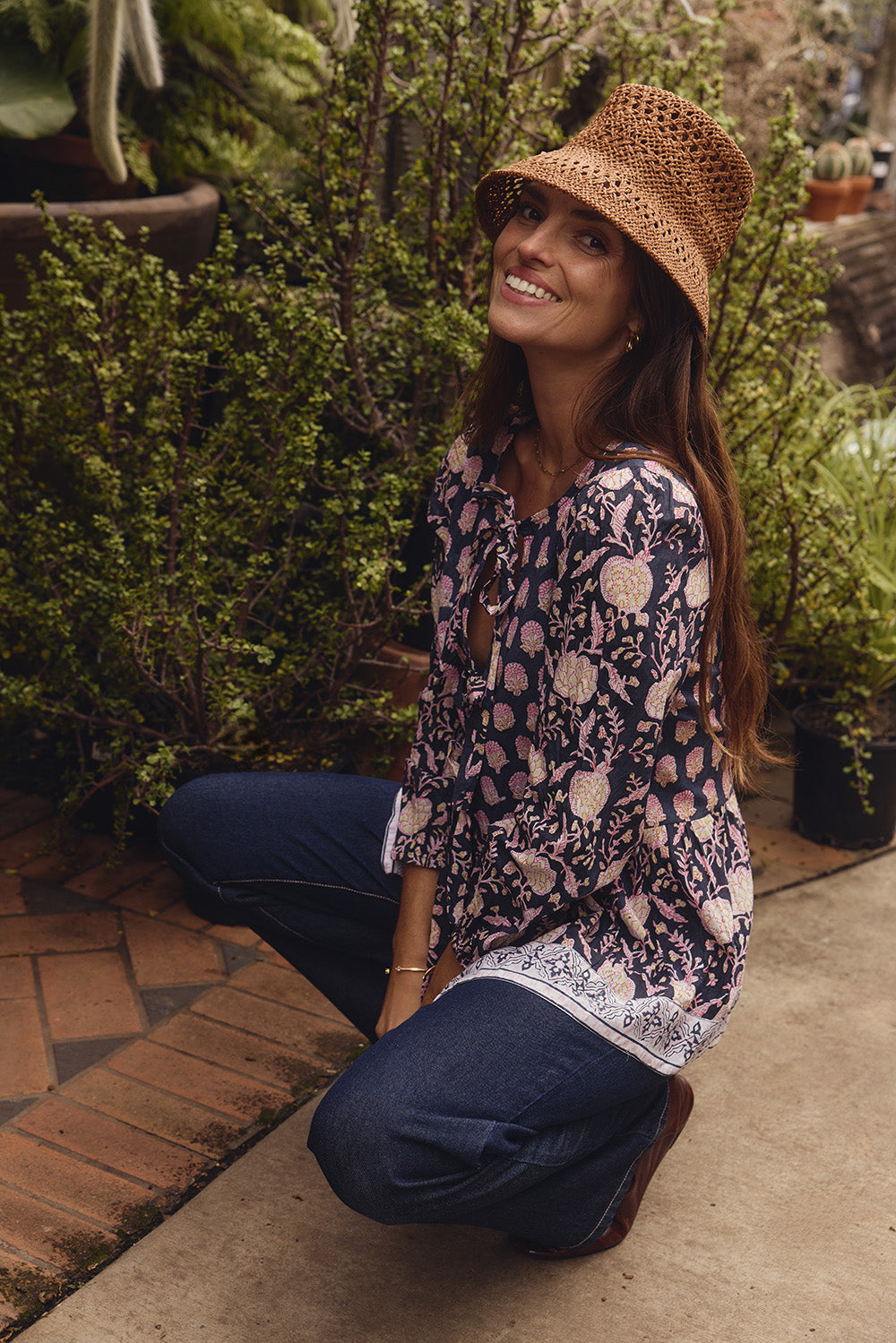rubyyaya-alilia-jacket-navy_4_21d13048-ae38-4903-84ff-f7c22f7e4325.jpg