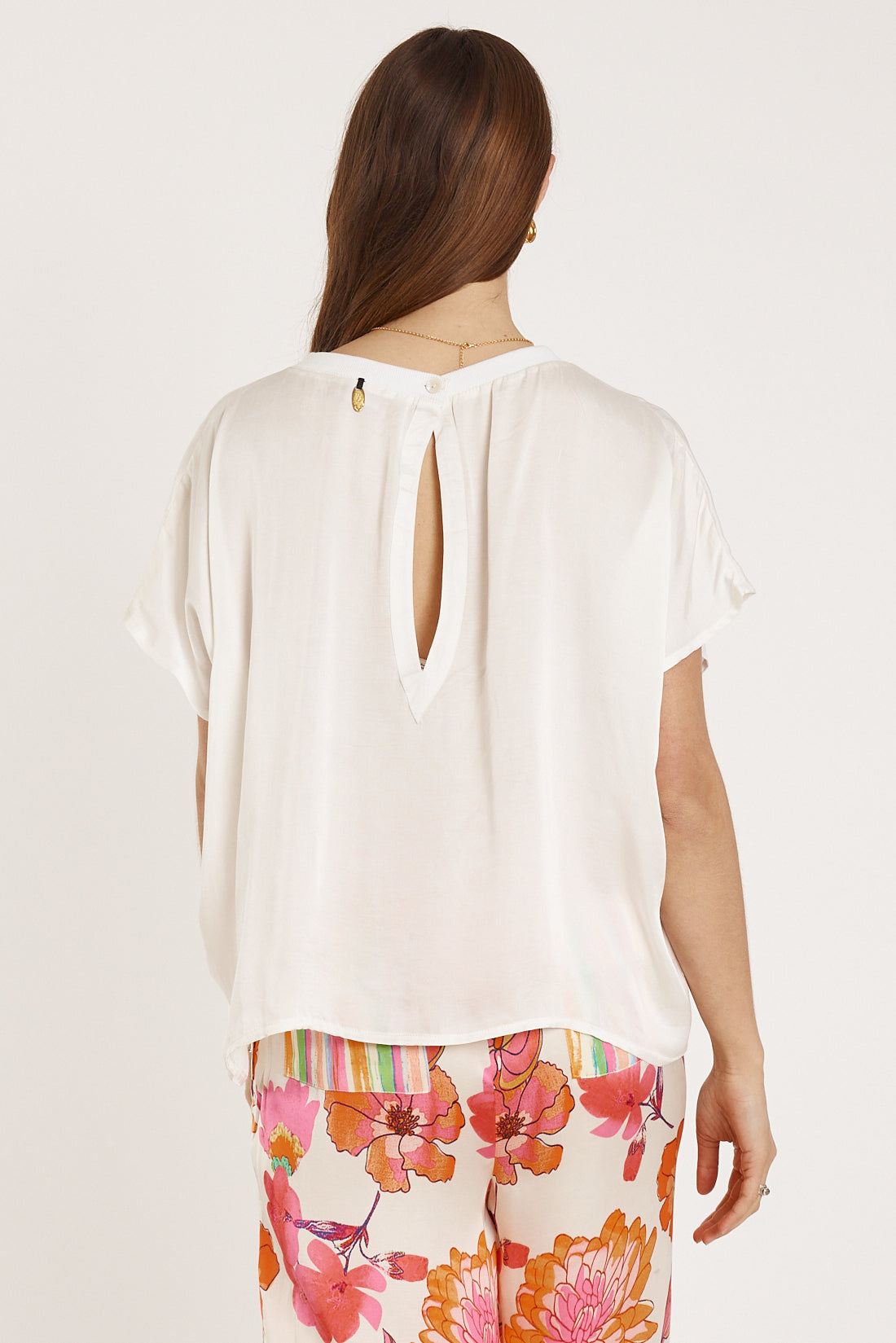Rubyyaya Bienvenue T-Shirt Cream