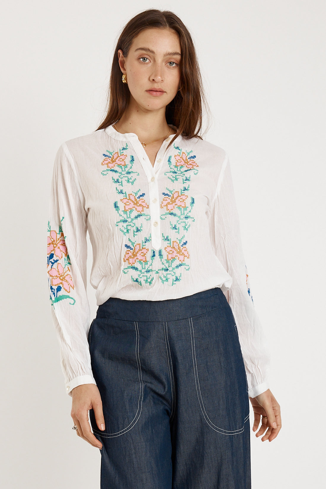 Rubyyaya Brittany Top White