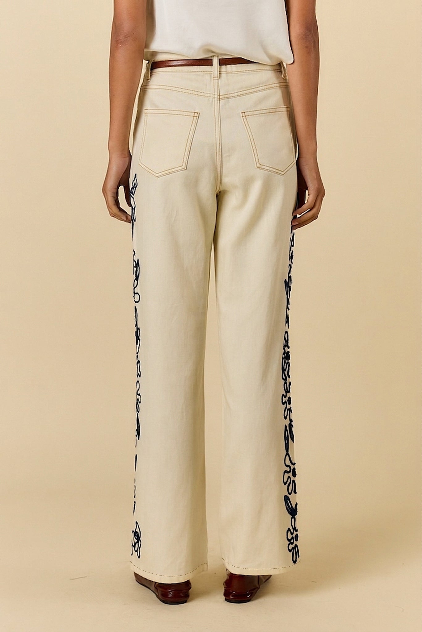 Rubyyaya Carmi Floral Embroidered Jean Natural