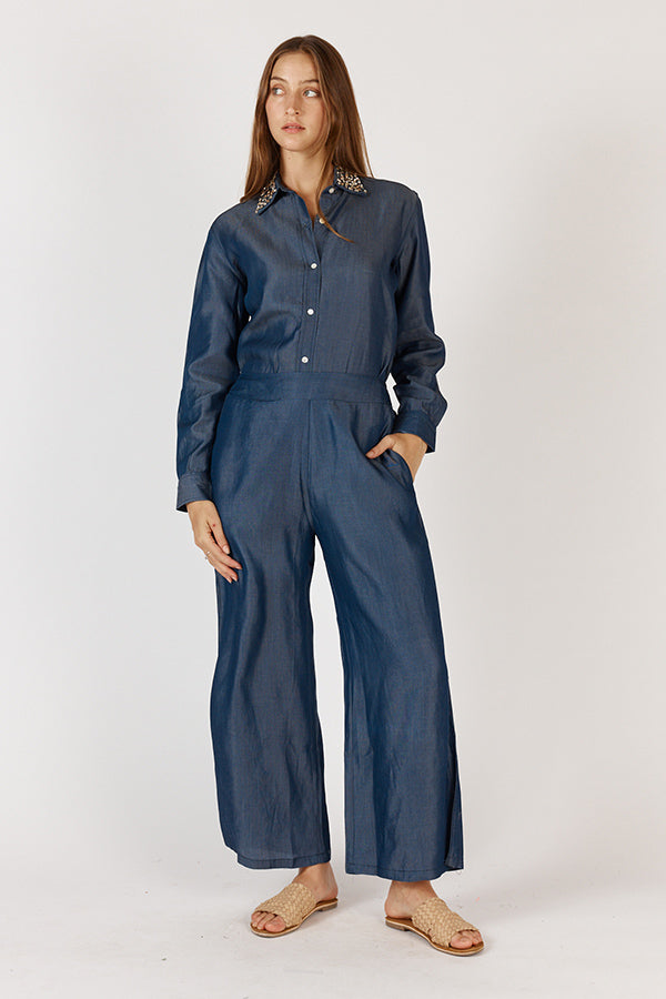 Front view of the Rubyyaya Jonson Shirt on a 5'9" model, showcasing the crisp cotton collared shirt with diamanté collar, shoulder yoke, button-down front, and full-length sleeves with adjustable cuffs.
