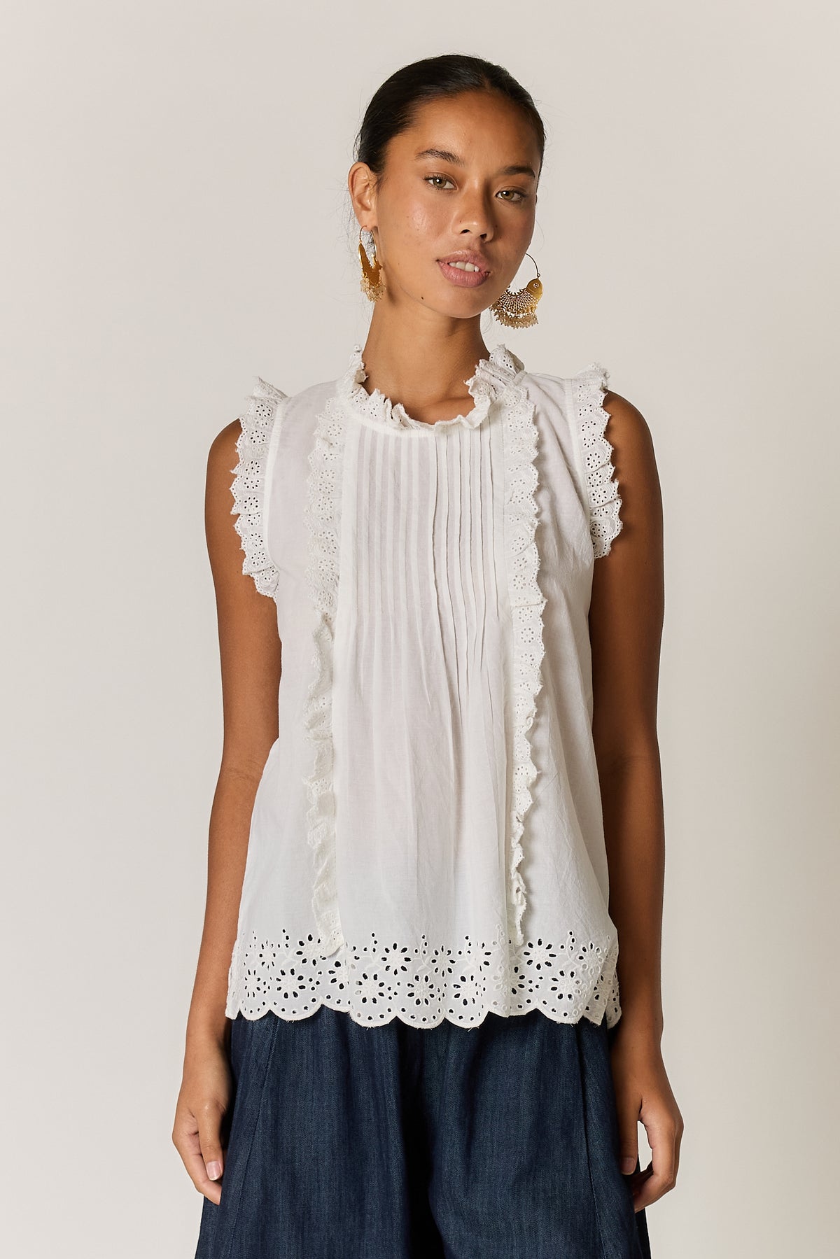 Rubyyaya Matilda Top White