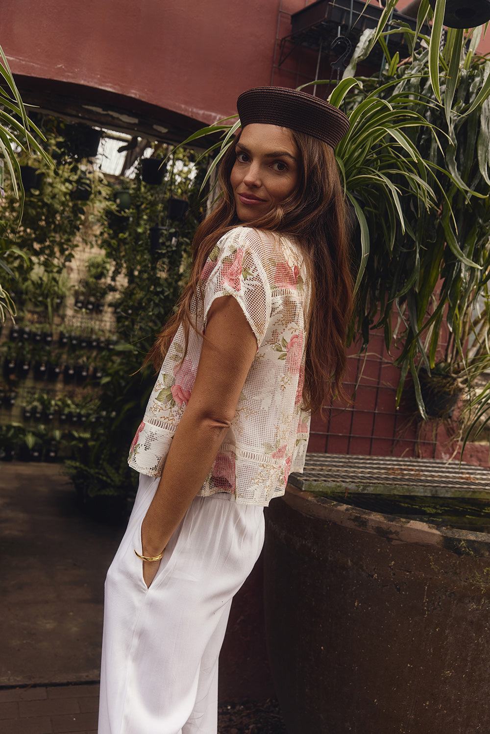 rubyyaya-rose-shirt-white_3.jpg