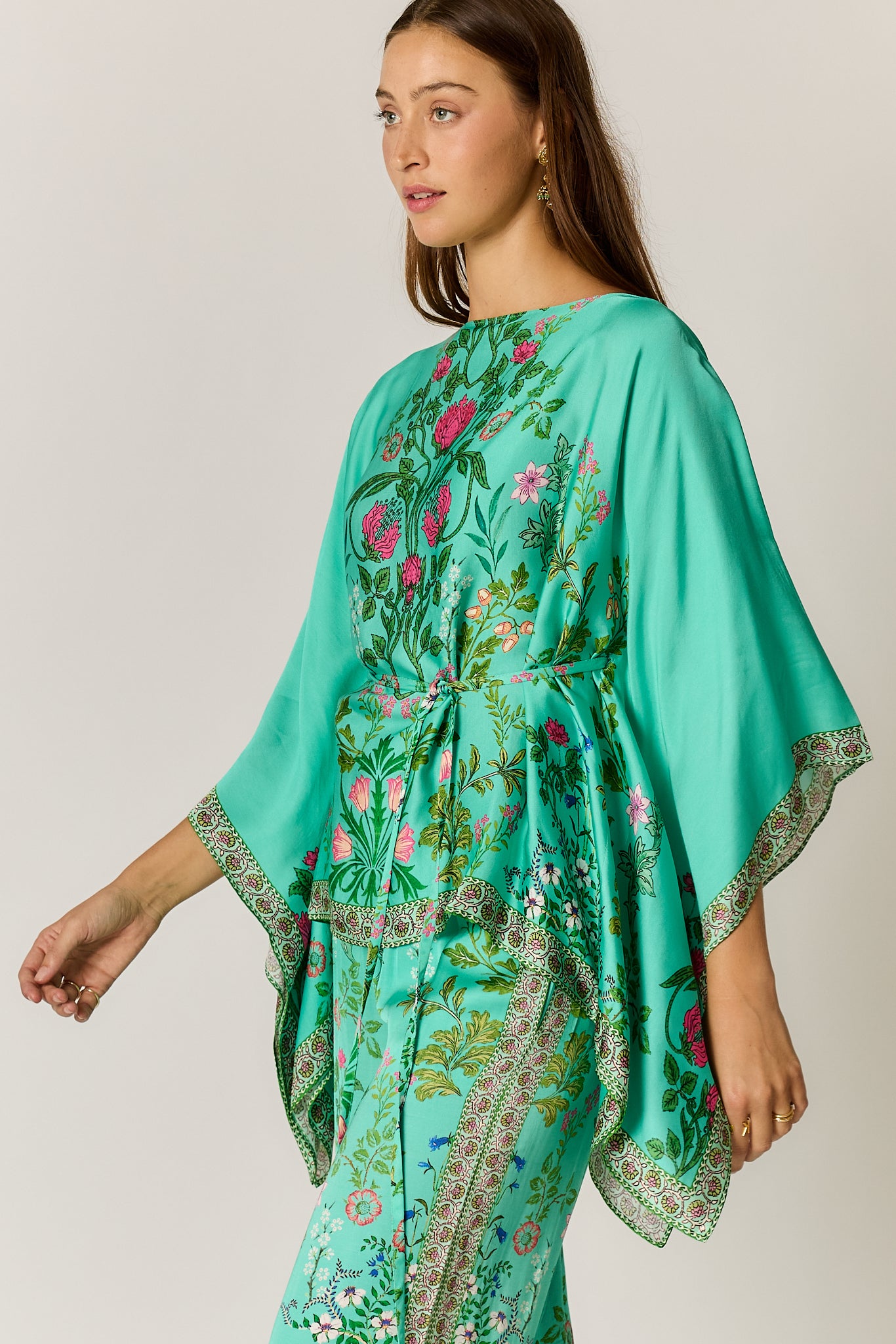PRE SALE | Rubyyaya Tatiana Poncho Green