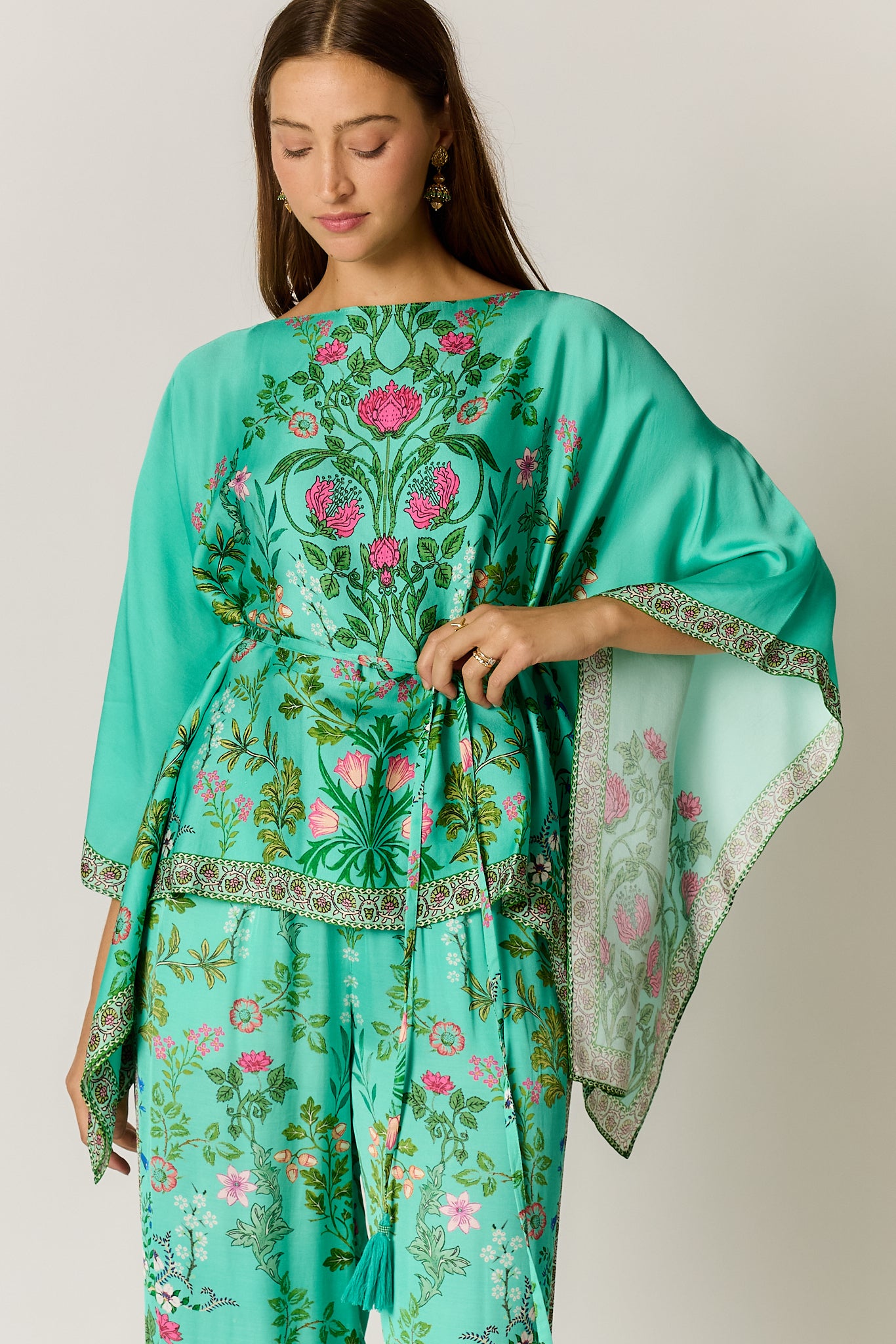 PRE SALE | Rubyyaya Tatiana Poncho Green