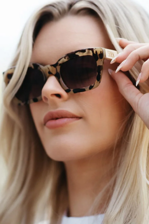Zahra Opal Tort | Sun Readers